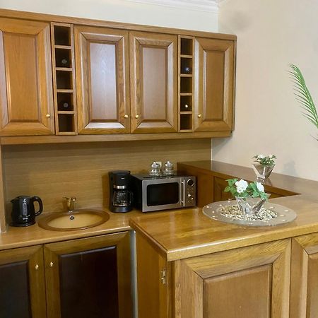 Nikos Apartment Spáta Екстериор снимка